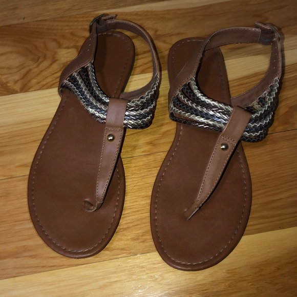 American Eagle Outfitters Shoes - AEO sandals